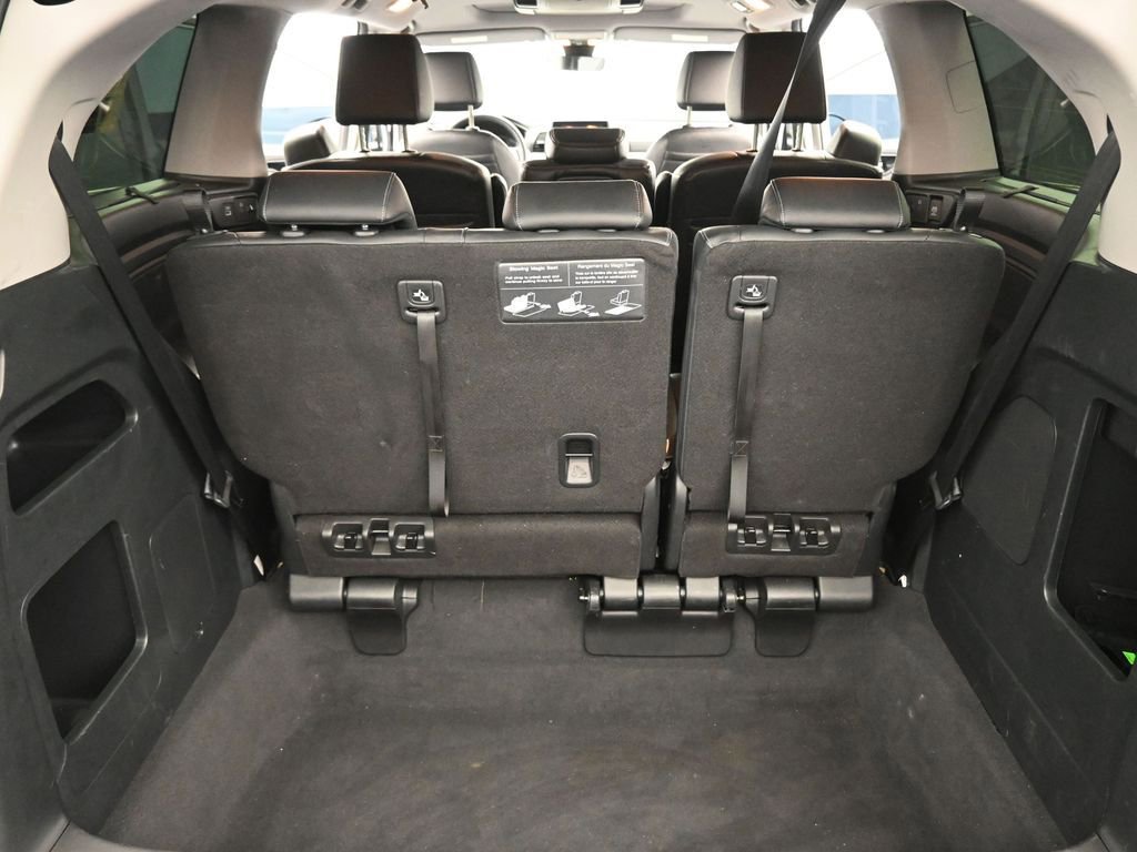 Used 2023 Honda Odyssey Touring image 14