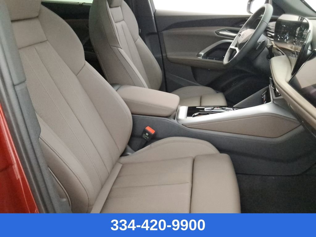 New 2025 Audi Q5 Prestige image 16