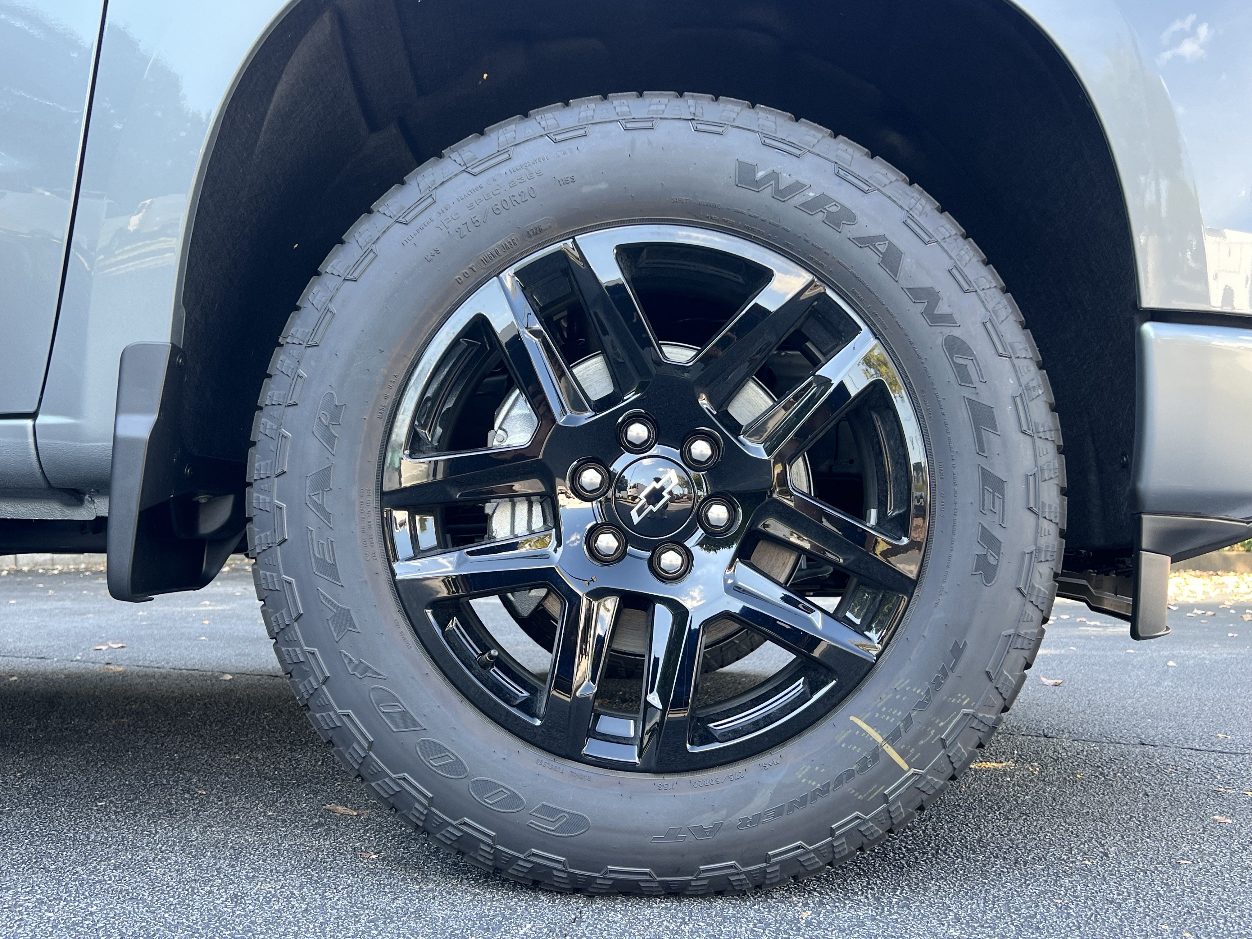 New 2026 Chevrolet Silverado 1500 Custom w/ Turbomax Blackout Package AWD/4WD image 39