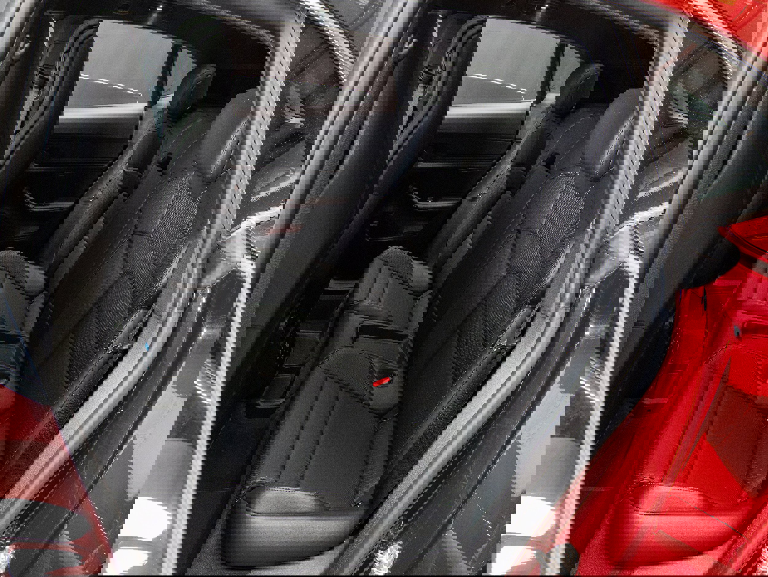 Used 2022 Porsche Taycan 4 Cross Turismo image 32