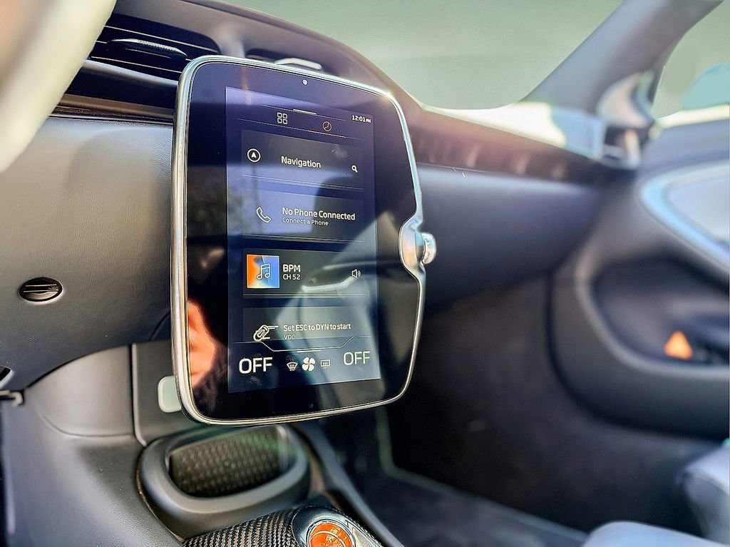 Used 2025 McLaren Artura Spider image 26