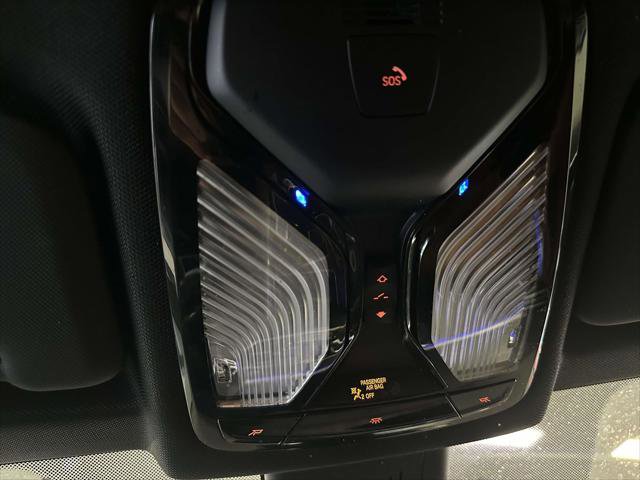 Used 2023 BMW X6 M50i w/ Climate Comfort Package image 32