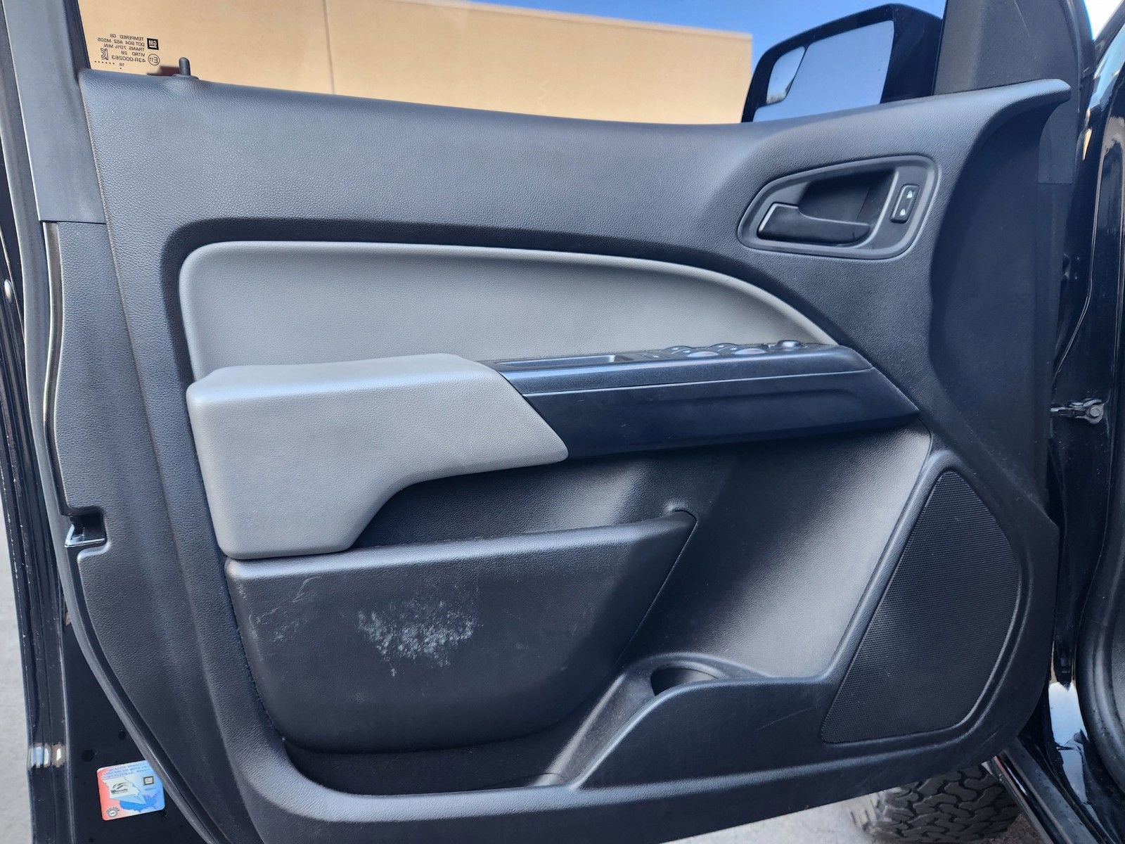 Used 2020 Chevrolet Colorado W/T w/ WT Convenience Package image 16