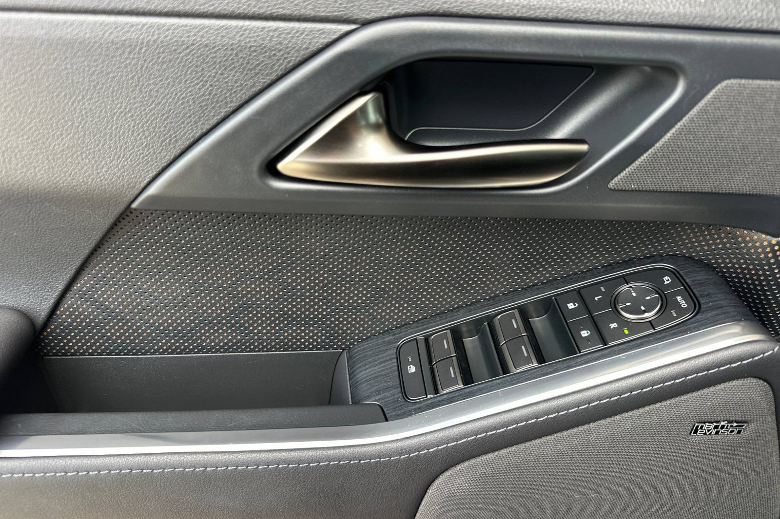 Certified 2024 Lexus GX 550 w/ Accessory Package (Z1) AWD/4WD image 8