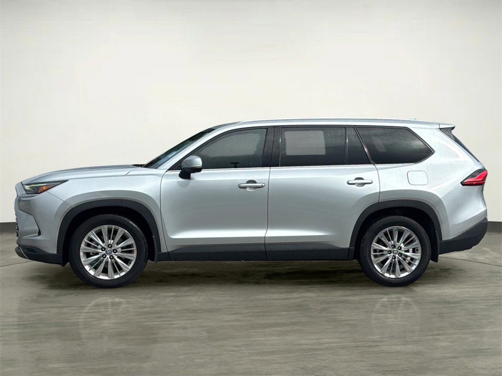 Used 2024 Toyota Grand Highlander XLE image 4