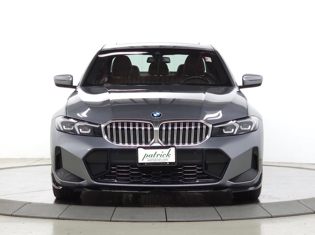 Used 2024 BMW 330i xDrive Sedan w/ M Sport Package AWD/4WD image 2