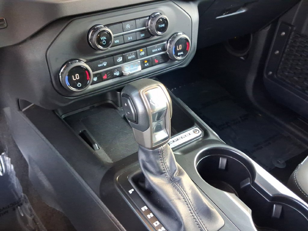 Used 2025 Ford Bronco Outer Banks AWD/4WD image 25