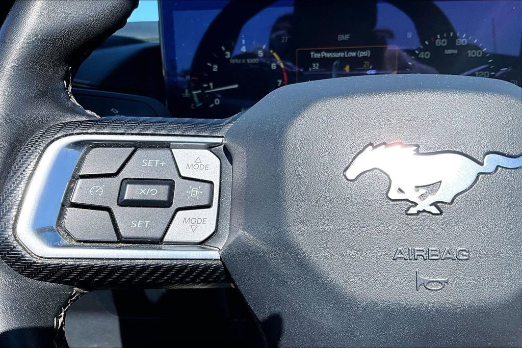Used 2024 Ford Mustang Convertible image 26