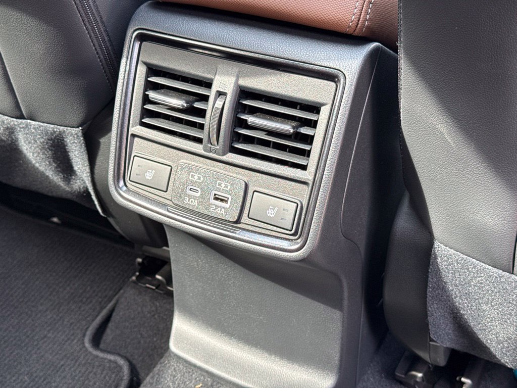 Used 2025 Subaru Forester Touring AWD/4WD image 16