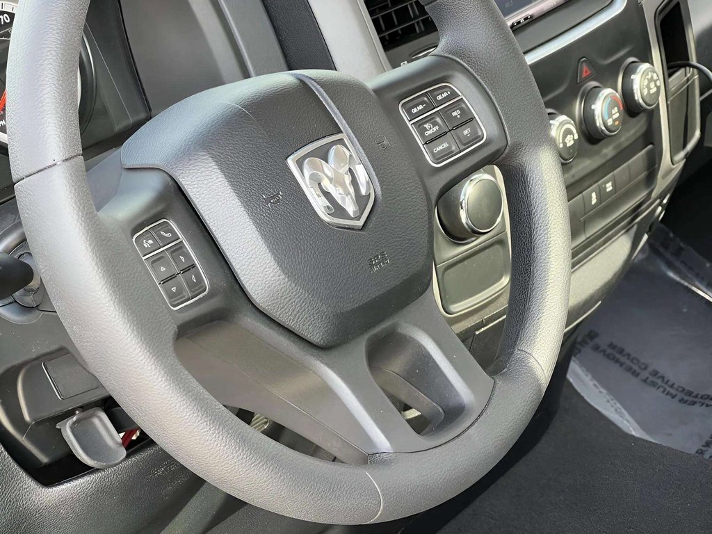 Used 2015 RAM 1500 Express image 18