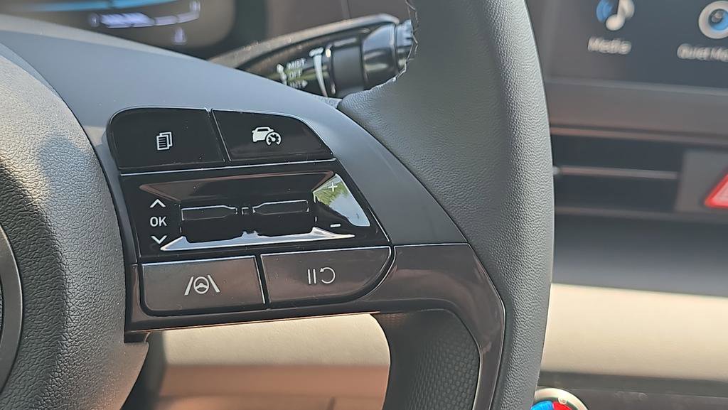 New 2026 Hyundai Elantra Sport FWD image 23