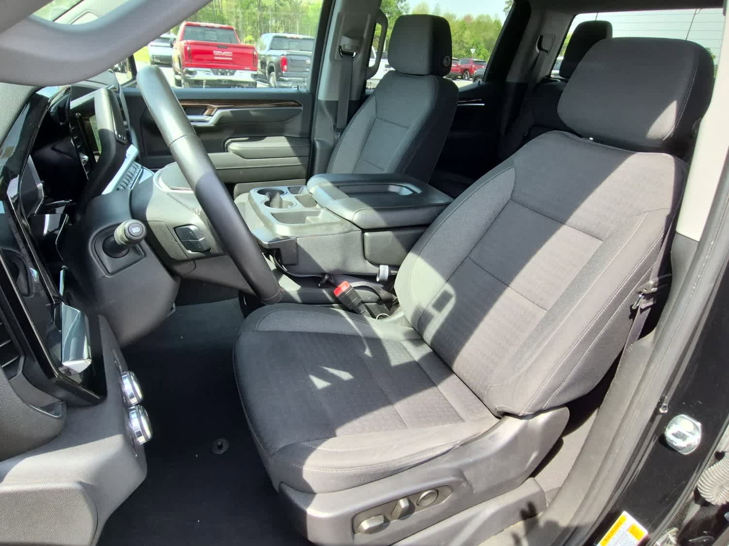 Used 2022 GMC Sierra 1500 Elevation AWD/4WD image 12