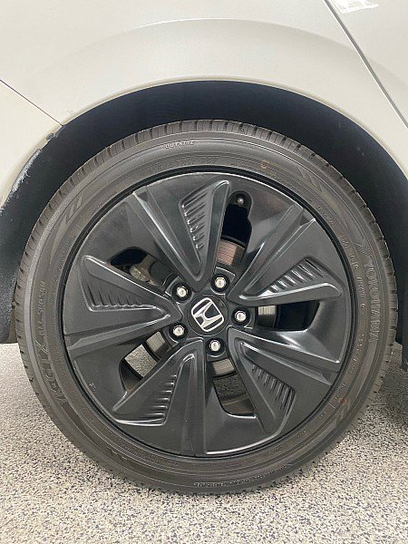 Used 2018 Honda Civic EX image 8