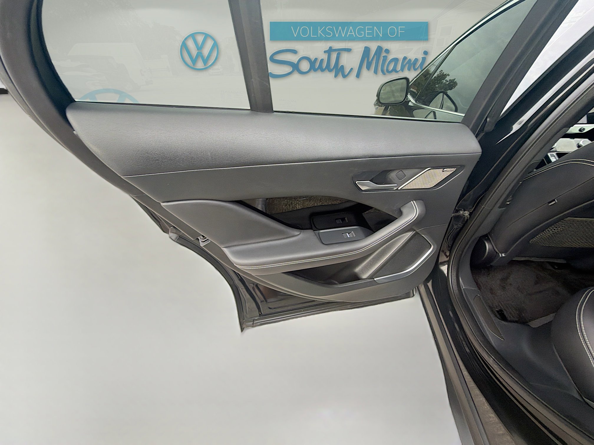 Used 2020 Jaguar I-PACE SE AWD/4WD image 26