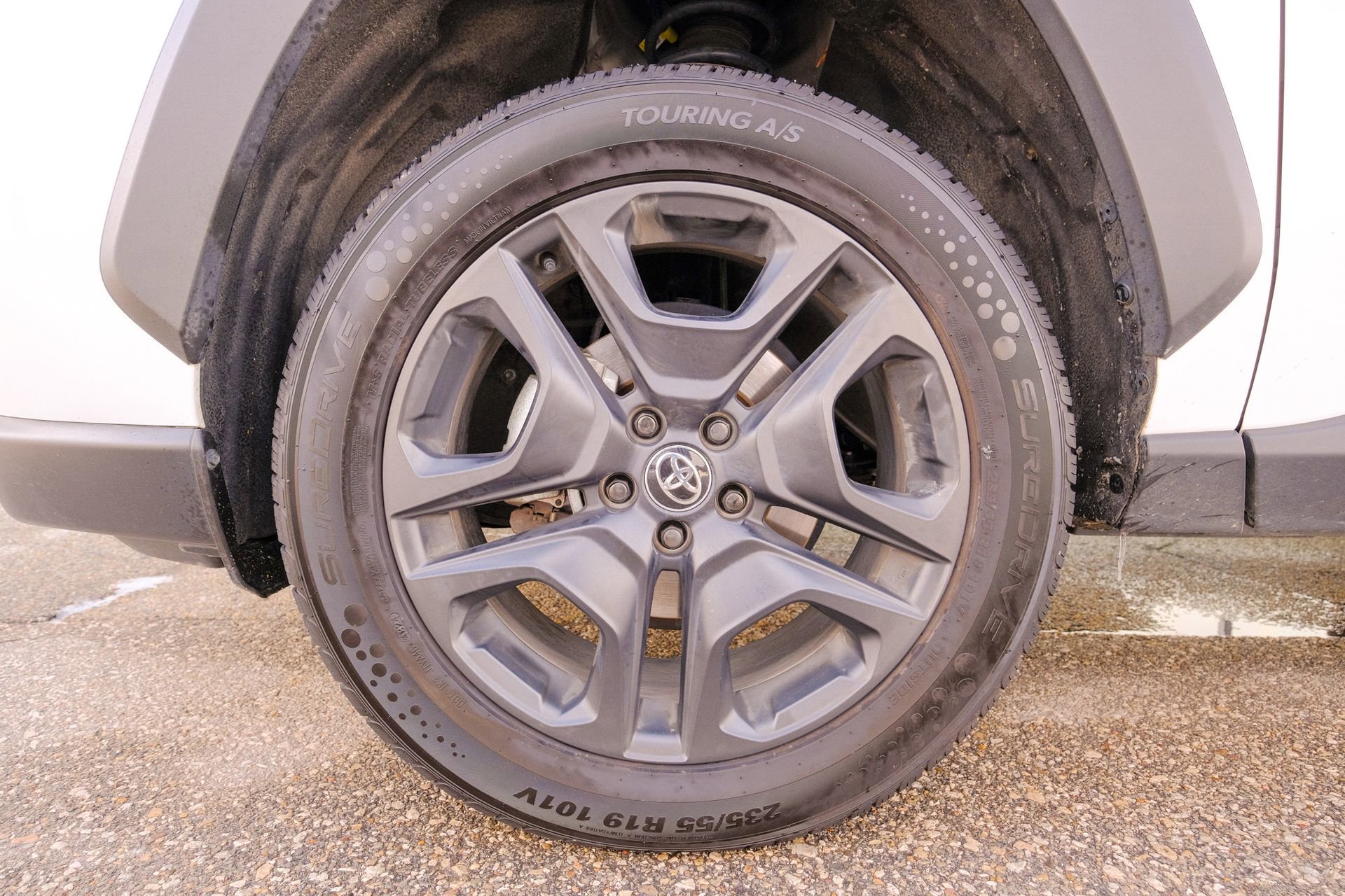 Used 2024 Toyota RAV4 Adventure image 38