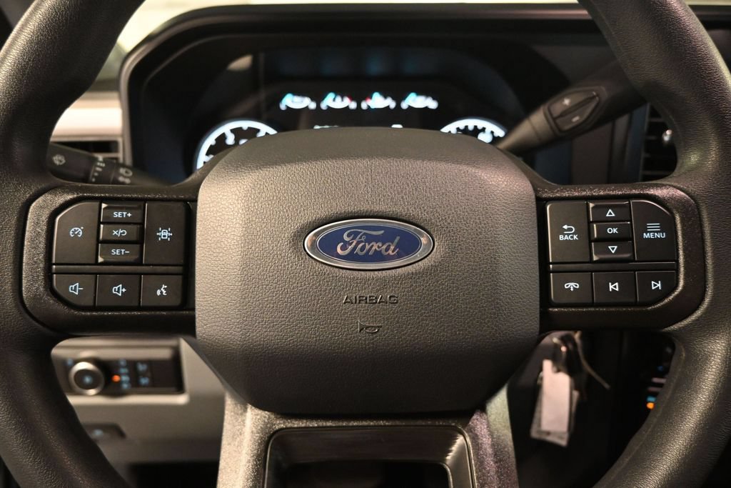 New 2026 Ford F550 4x4 Supercab Super Duty image 14