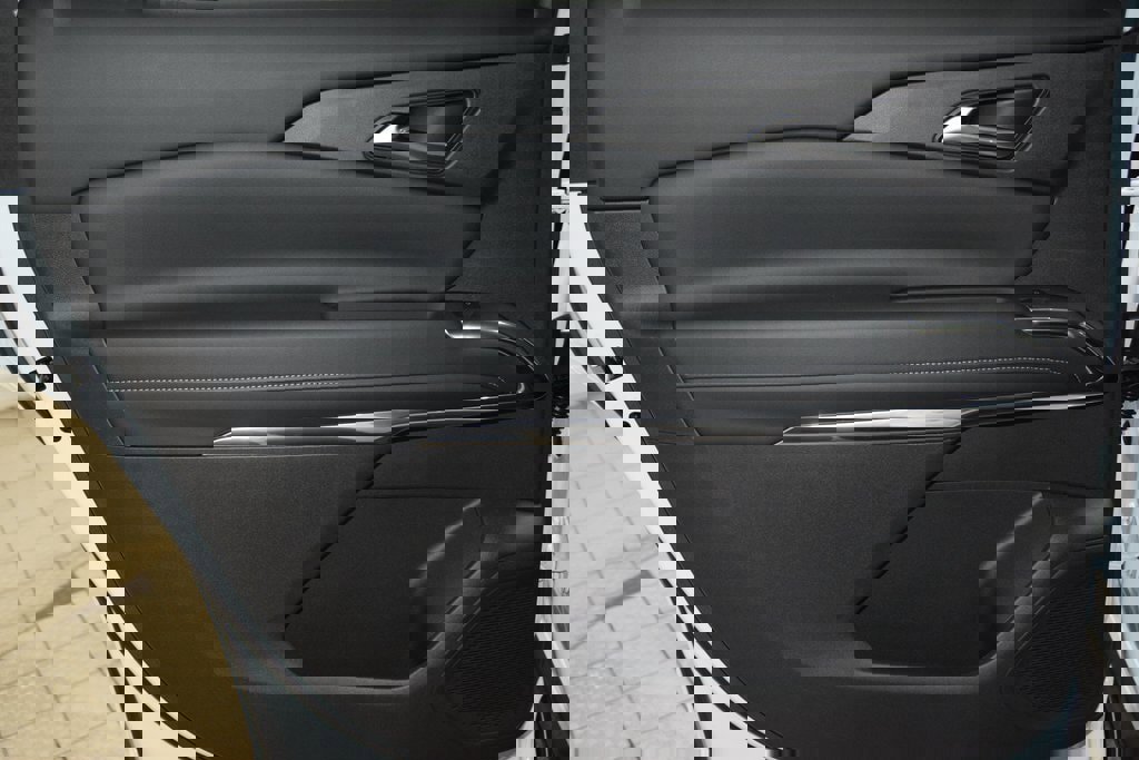 New 2026 Chevrolet Traverse LT w/ Midnight/Sport Edition image 43