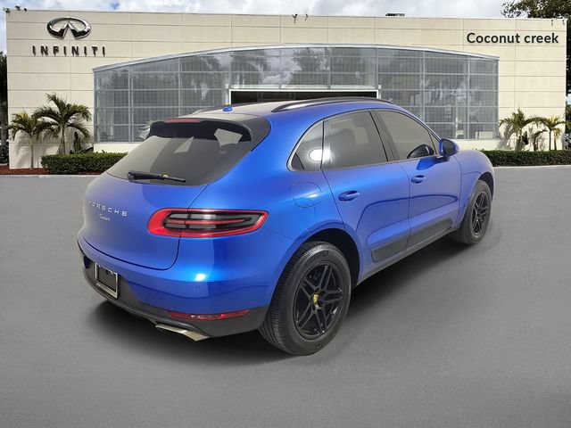 Used 2018 Porsche Macan AWD/4WD image 4