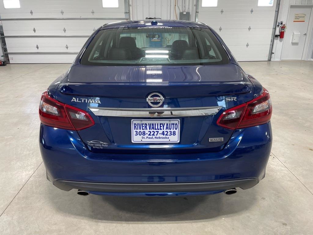 Used 2018 Nissan Altima 2.5 SR w/ SR Special Edition FWD image 6