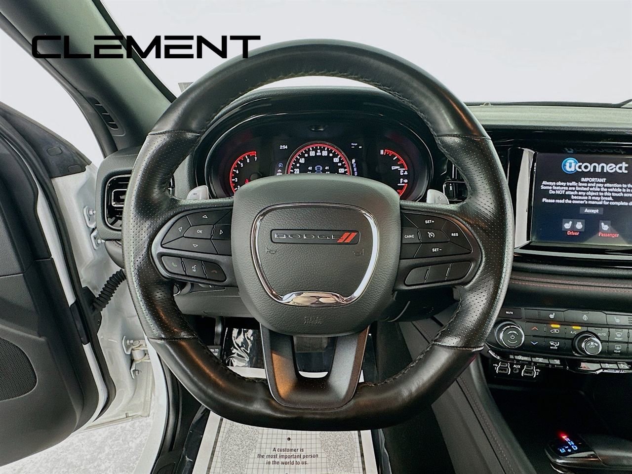 Used 2023 Dodge Durango GT RWD image 15