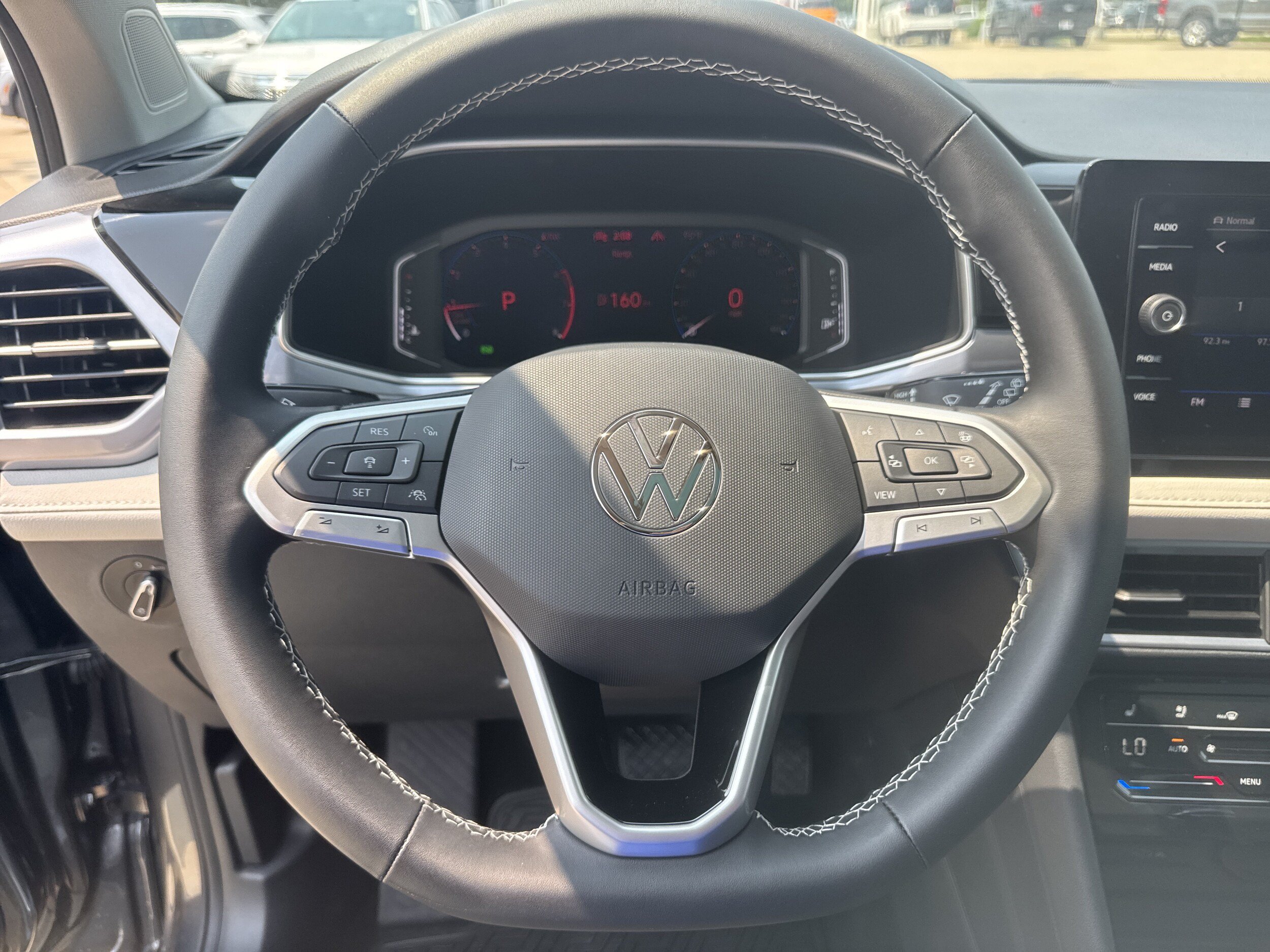 New 2026 Volkswagen Taos SEL AWD/4WD image 12