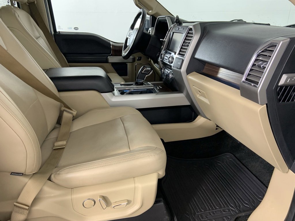 Used 2015 Ford F150 Lariat w/ Equipment Group 502A Luxury image 19