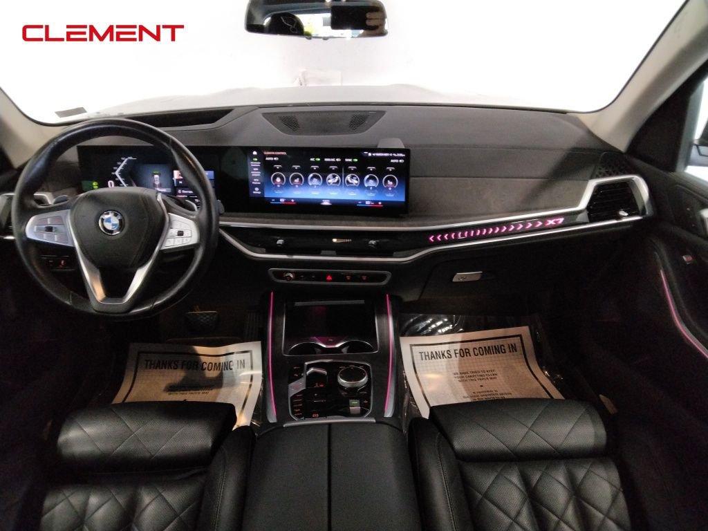 Used 2023 BMW X7 xDrive40i image 38