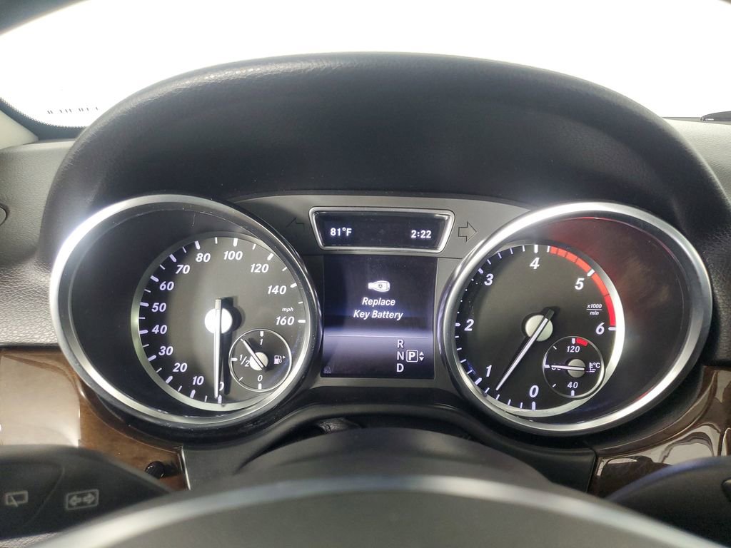 Used 2015 Mercedes-Benz ML 250 BlueTEC 4MATIC image 21