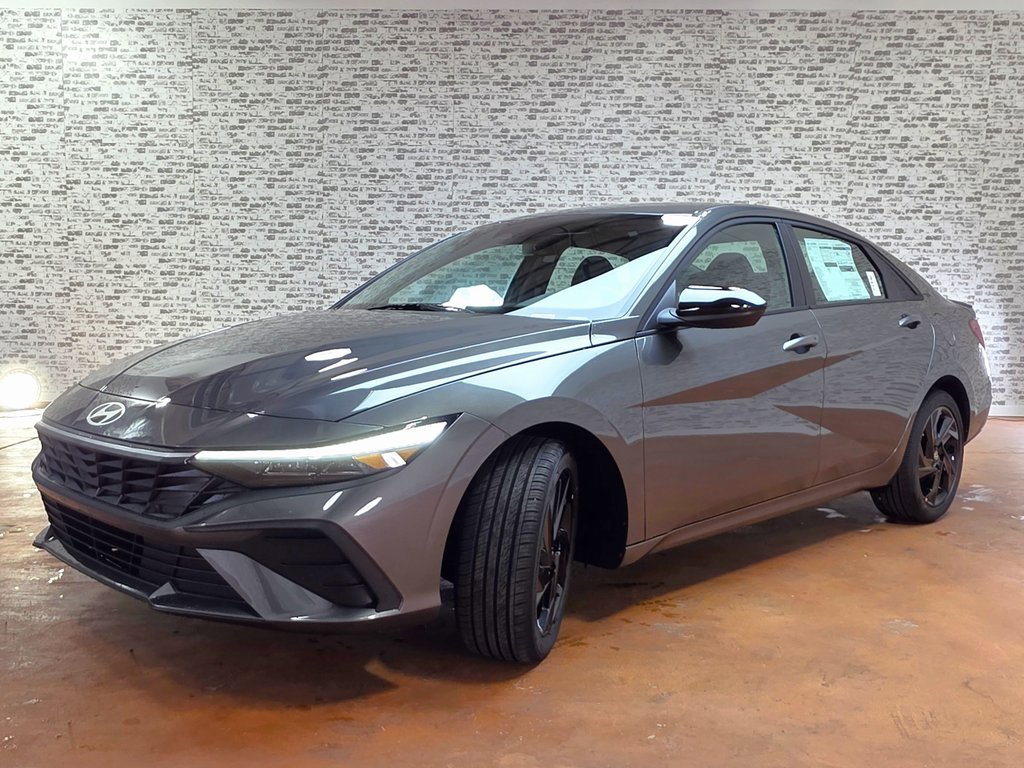 New 2026 Hyundai Elantra Sport image 4