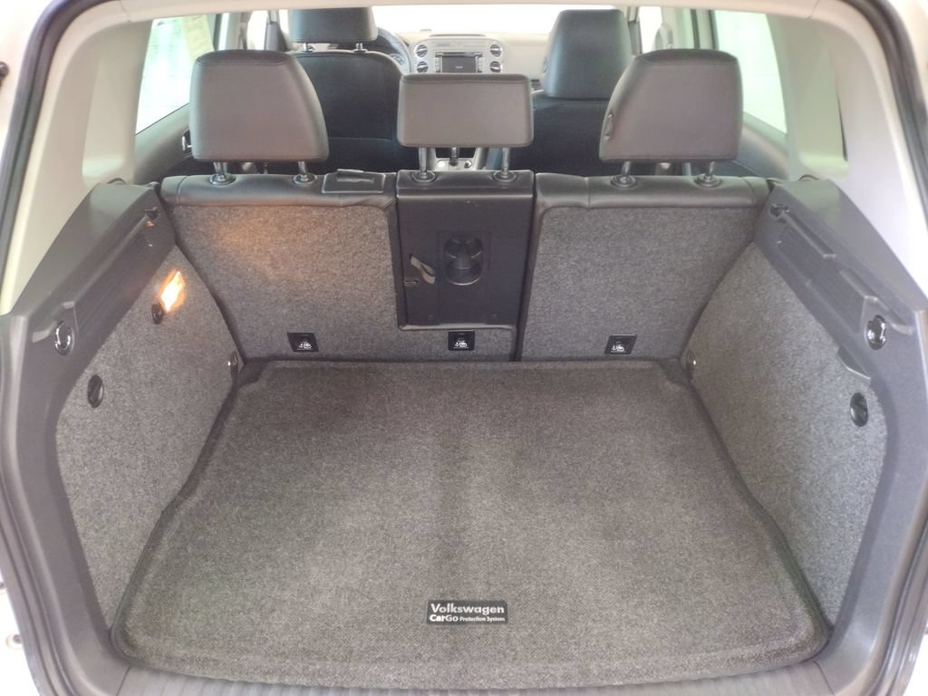 Used 2014 Volkswagen Tiguan SE AWD/4WD image 17