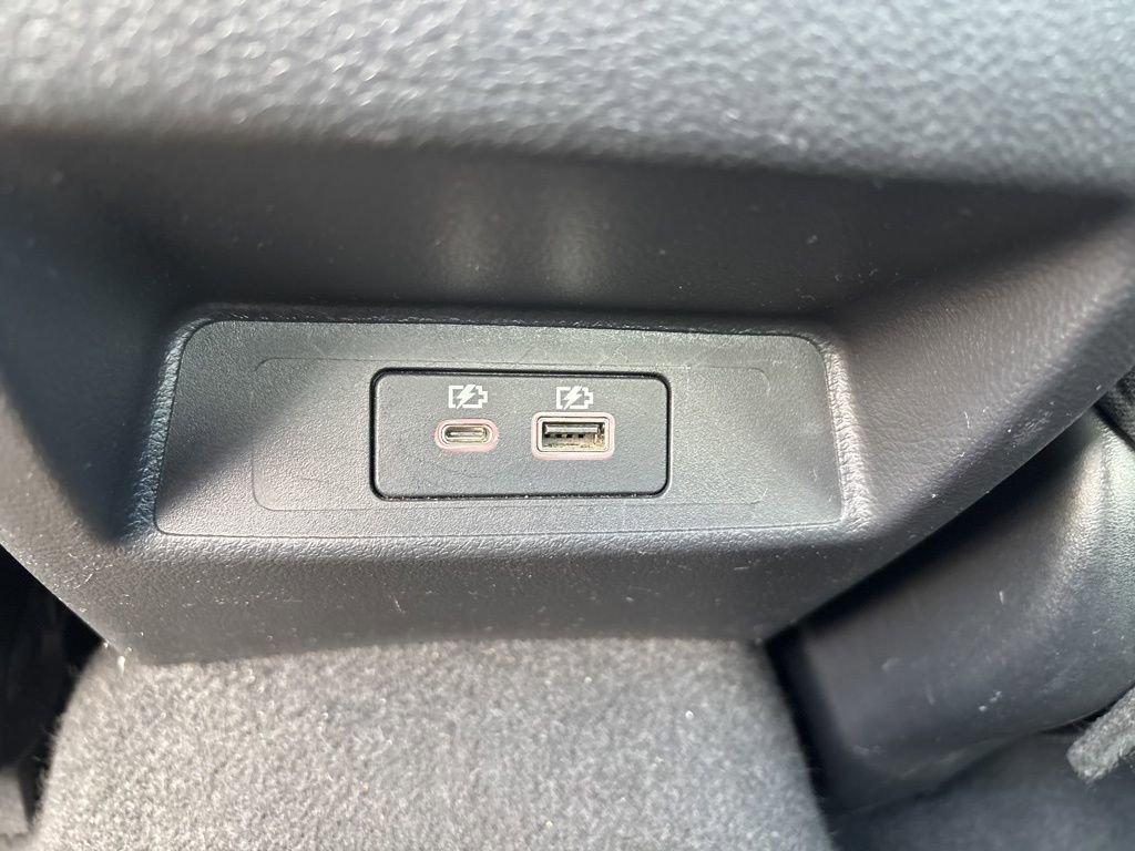 Used 2024 Nissan Altima 2.5 SR FWD image 17