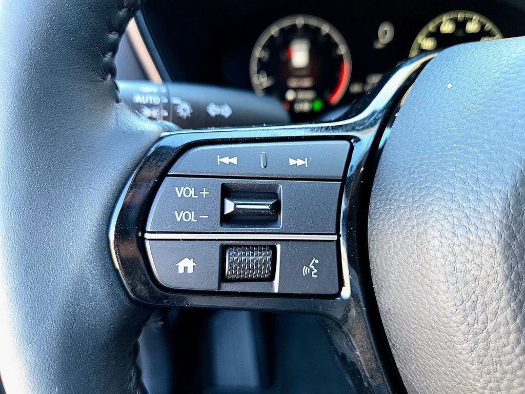 Used 2024 Honda CR-V EX-L image 11