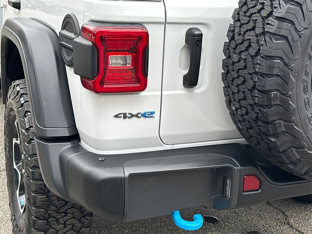 Used 2023 Jeep Wrangler Unlimited Rubicon 4xe w/ Steel Bumper Group image 5