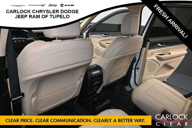 Used 2021 Jeep Grand Cherokee L Limited RWD image 30