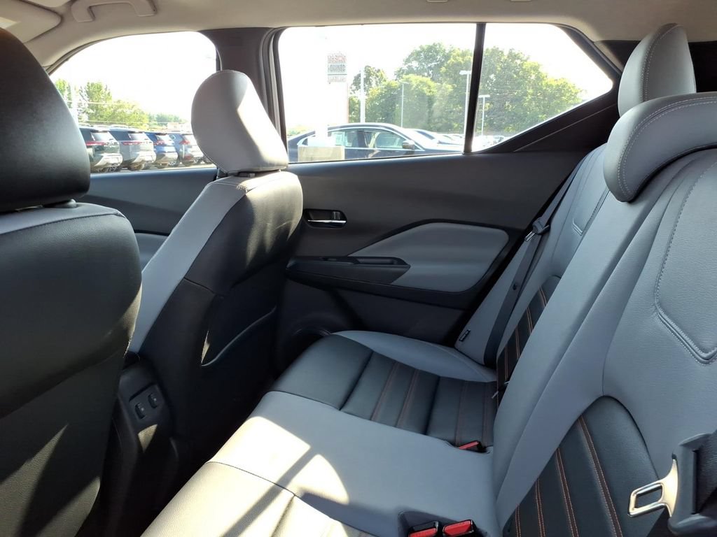 Certified 2024 Nissan Kicks SR w/ SR Premium Package FWD image 6