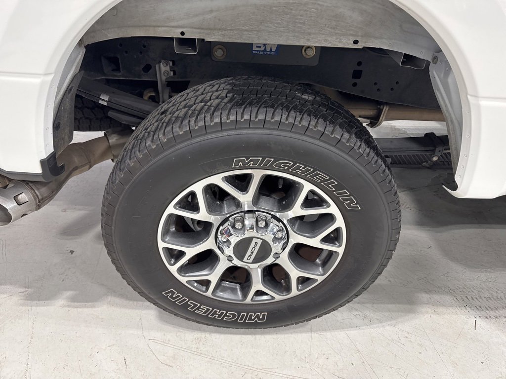 Used 2021 Ford F250 Lariat w/ FX4 Off-Road Package image 9