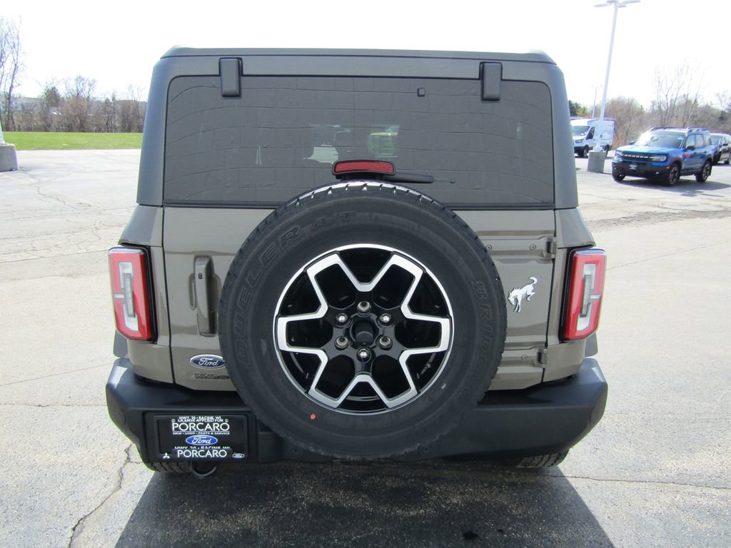 Used 2025 Ford Bronco Outer Banks AWD/4WD image 5