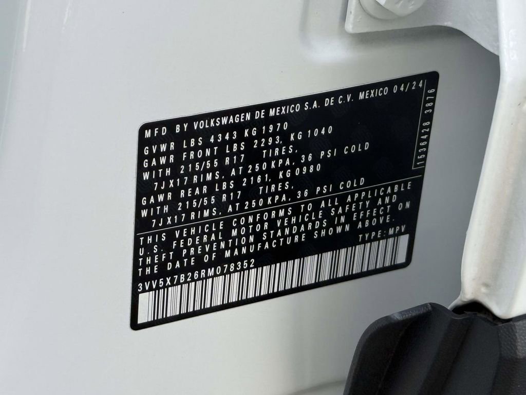 Used 2024 Volkswagen Taos S image 30