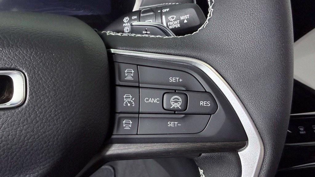 New 2027 Jeep Grand Cherokee L Limited AWD/4WD image 18
