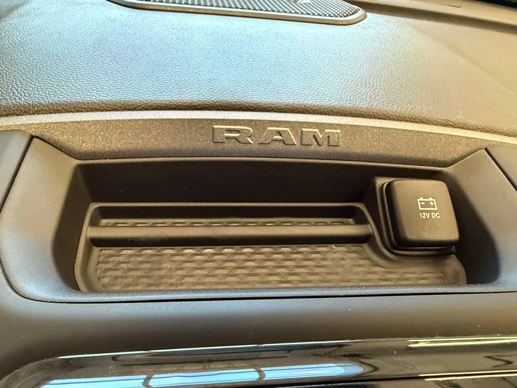 New 2026 RAM 2500 Warlock AWD/4WD image 38