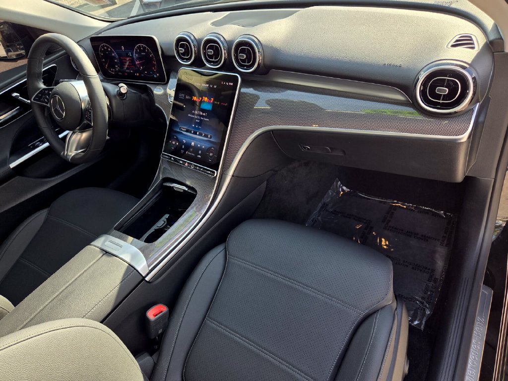 Used 2026 Mercedes-Benz C 300 Sedan image 18