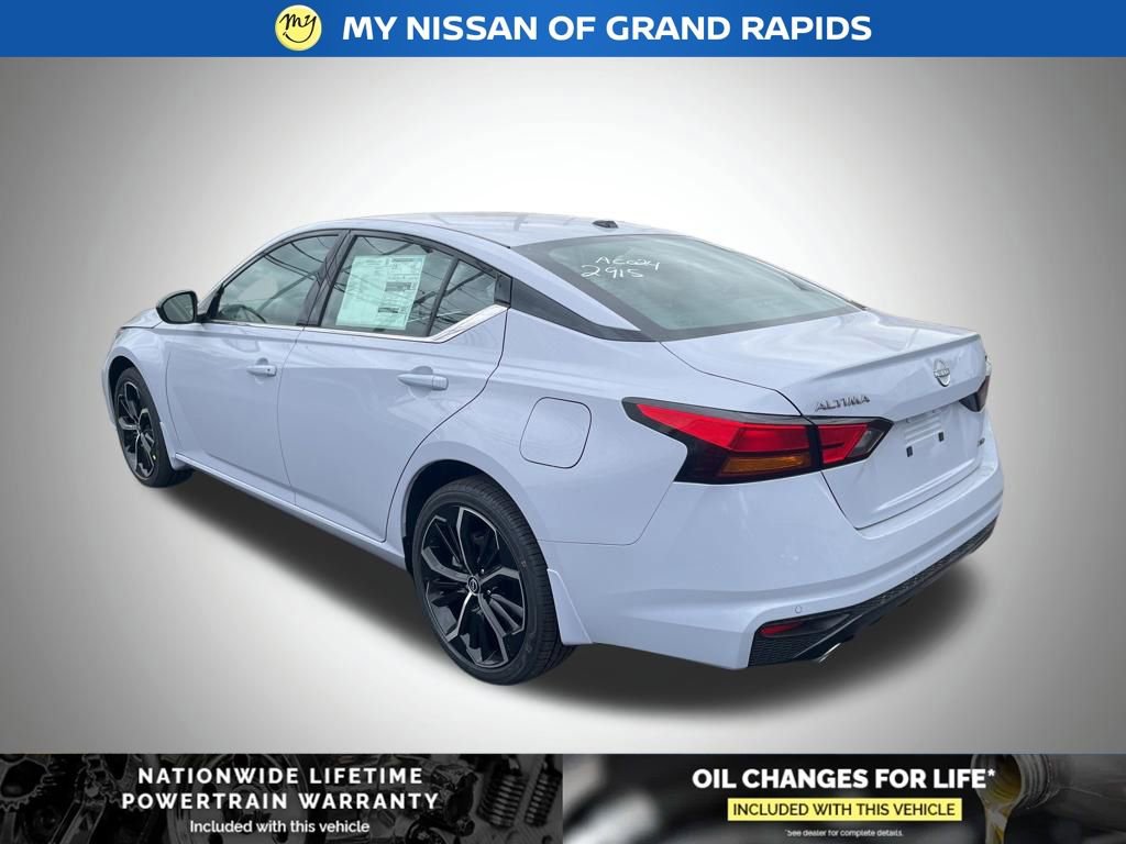 New 2026 Nissan Altima 2.5 SR AWD/4WD video 3