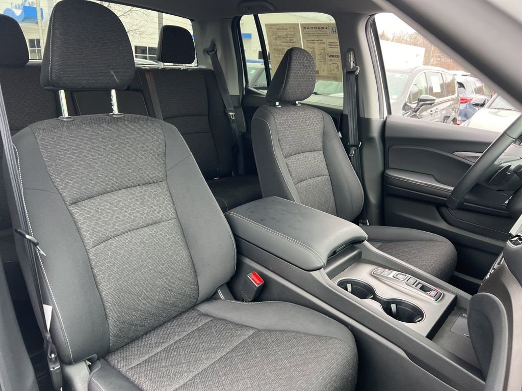 Certified 2025 Honda Ridgeline Sport image 26