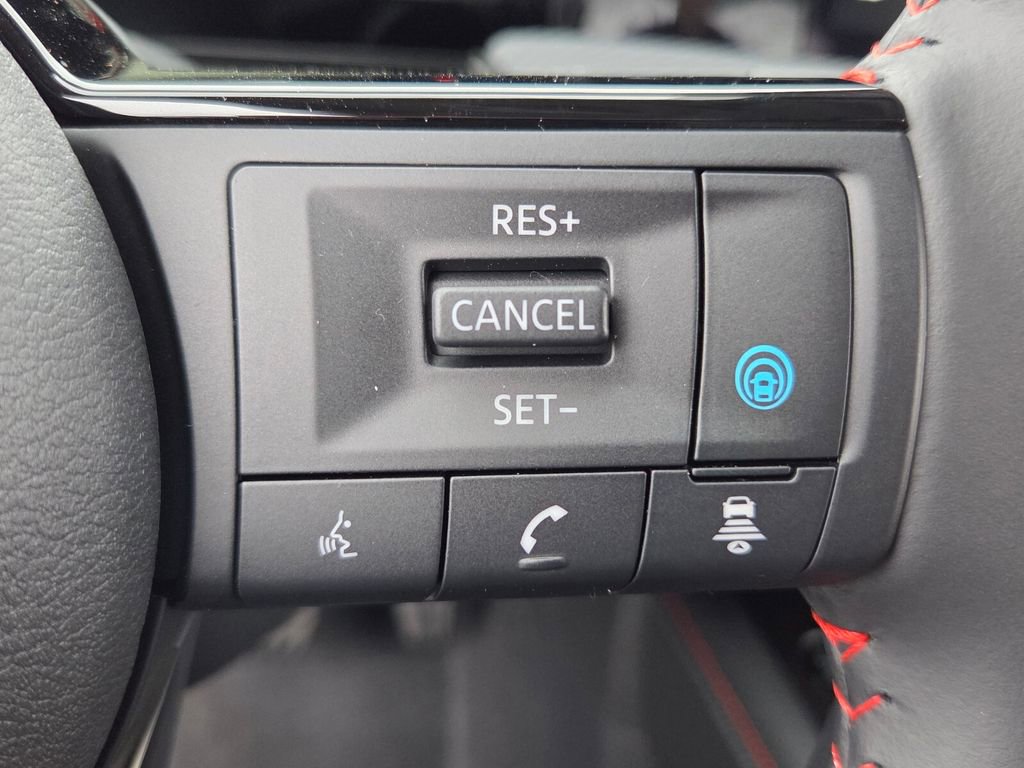 New 2026 Nissan Kicks SR w/ Cold Weather Package image 23