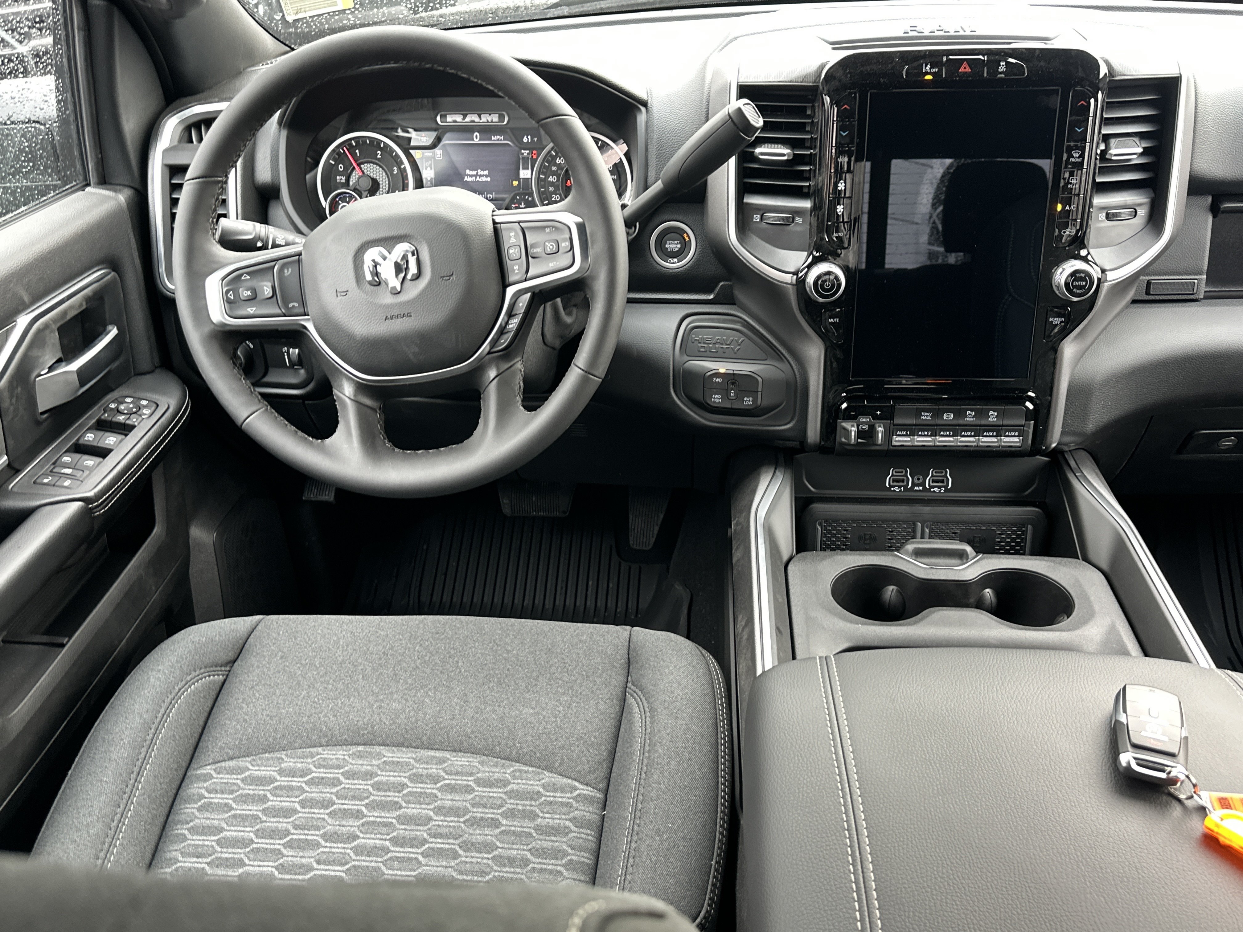 New 2026 RAM 2500 Big Horn AWD/4WD image 33