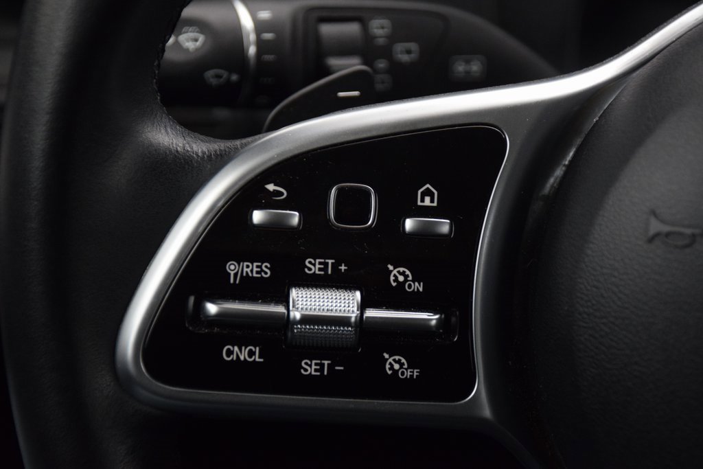 Certified 2022 Mercedes-Benz GLC 300 image 22