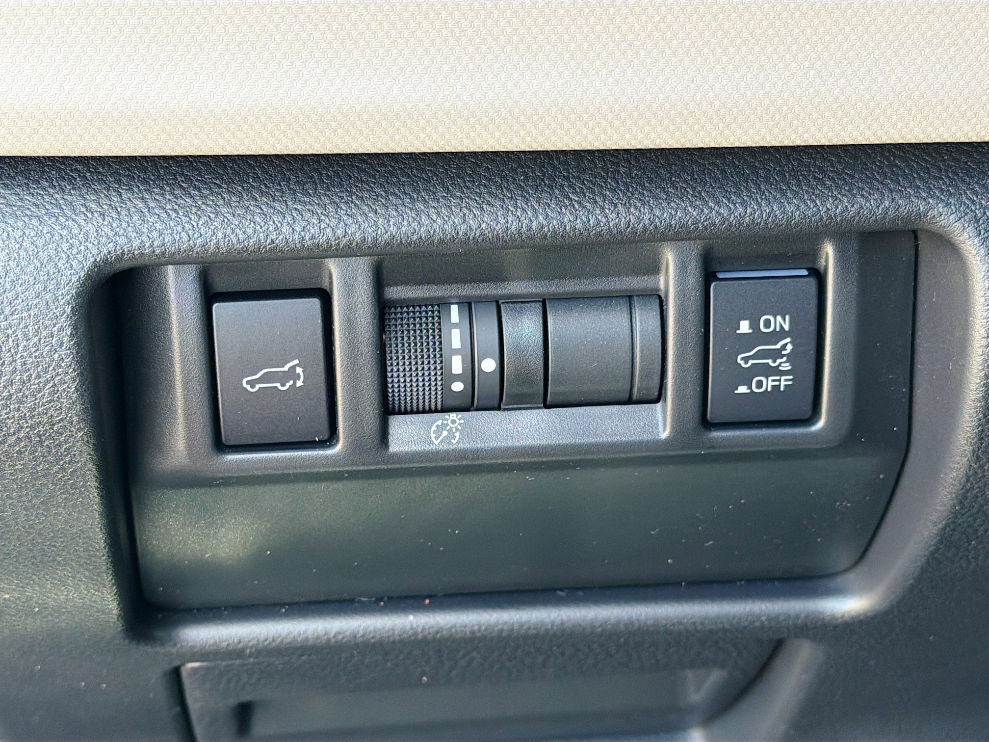 Certified 2026 Subaru Forester Premium image 32