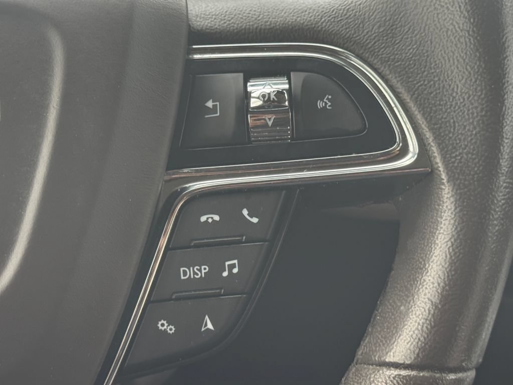Used 2022 Lincoln Nautilus FWD w/ Premium Package image 22