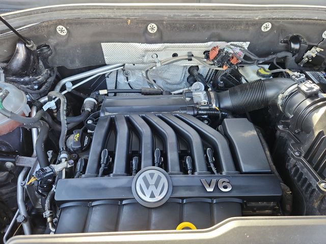 Used 2021 Volkswagen Atlas Cross Sport SEL image 15
