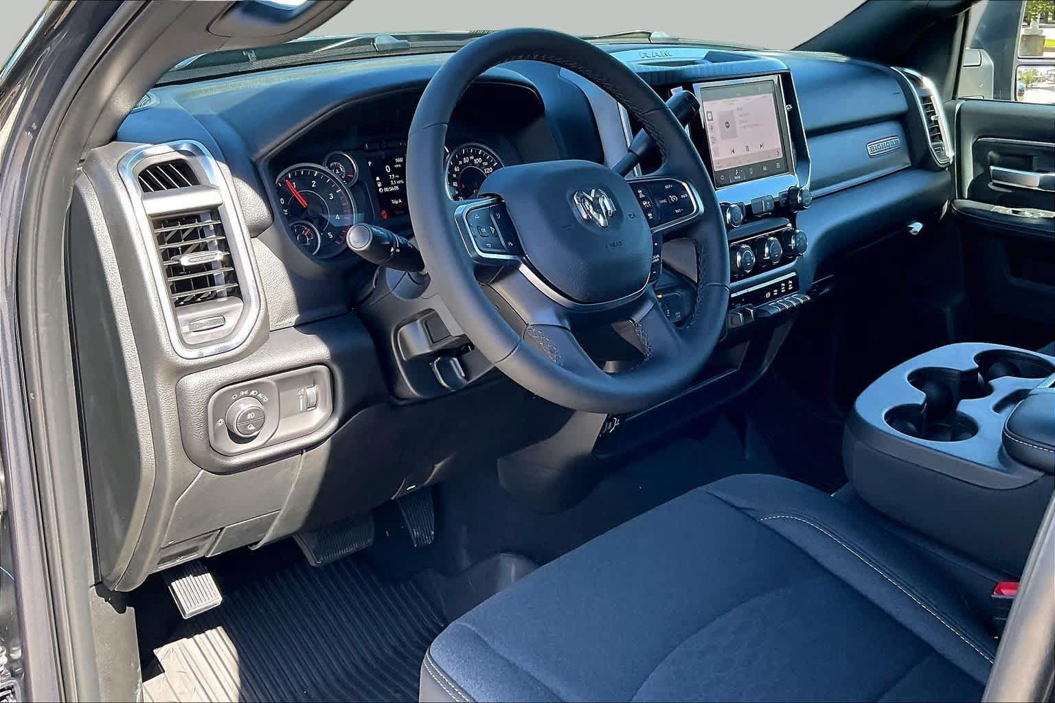 New 2027 RAM 3500 Big Horn AWD/4WD image 8